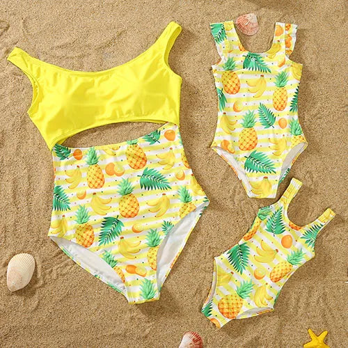 The Price is a Swimsuit Mommy And Me Clothes Family Swimwear For Mother Daughter Swimsuit Matching Bikini Women Girls Clothes