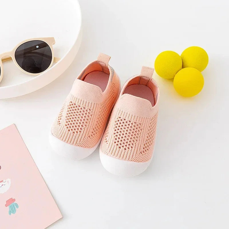 0-1 Year Old Baby Summer Soft Rubber Soled Toddler Shoes Soft-Soled Non-Slip Newborn Sandals Mesh Casual Shoes for Boy and Girl