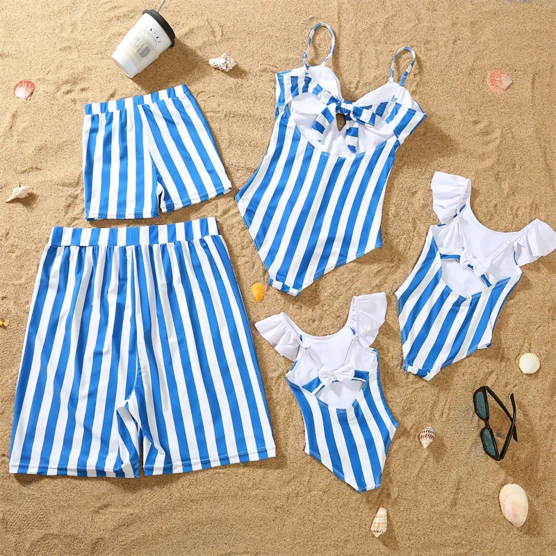 Summer Striped Swimsuit Family Matching One-Piece Outfits Beach Holiday Bikini Mother Daughter Swimsuit Dad Son Swimming Shorts
