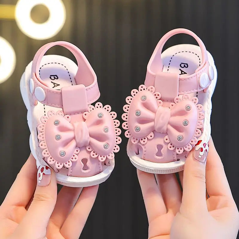 New Summer Aged 0-3 Cute Bow Rhinestone Baby Shoes For Girls Non-Slip Soft-Soled Children Toddler Kids Sandals With Covered Toes