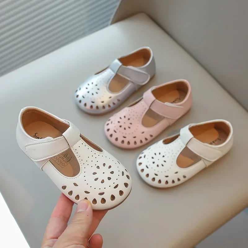 Baby Girls Dress Shoes for Wedding Party Cut-outs Hollow Soft Princess Breathable Kids Leather Flats T-strap 2025 Spring Summer