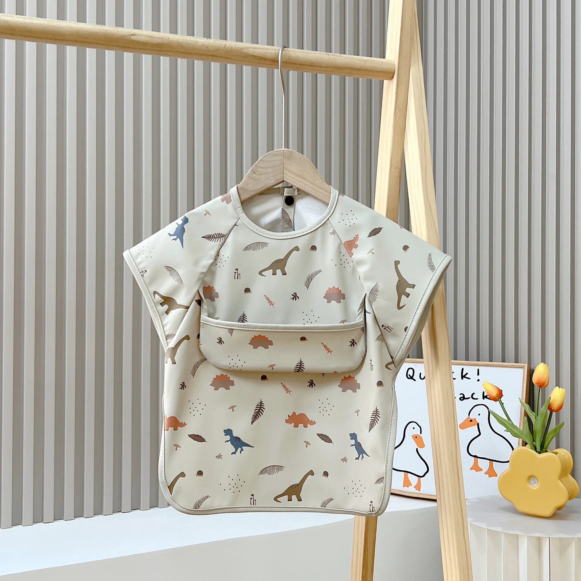 Cute Baby Bibs Toddler Baberos Bavoir Waterproof Short Sleeve Apron Cartoon Animals Children Feeding Smock Bib Baby Stuff 0-6Y