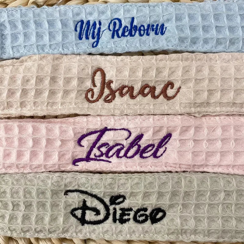 Hand Embroidered Name Pacifier Clip Holder Personalized Fabric Pacifier Clip with Wooden Clip for Babies Baby Shower Gift
