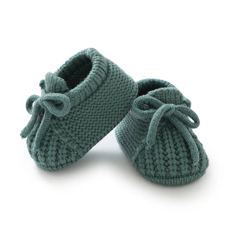 Baby Shoes Knitted Newborn Bed Footwear 0-18M Warm Clothing Accessories Infant Boys Girls First Boots Fashion Solid Toddler Kid