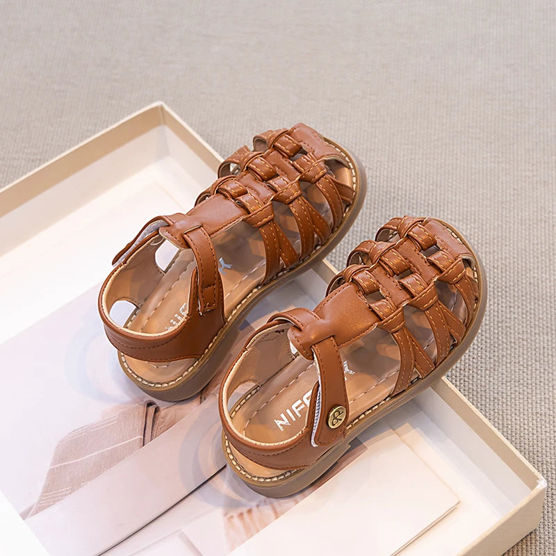 Kids Leather Cage Sandals for Girls 2025 Summer New Toddler Beach Vacation Shoes Non-slip Soft Sole Retro Garden Wedding Flats