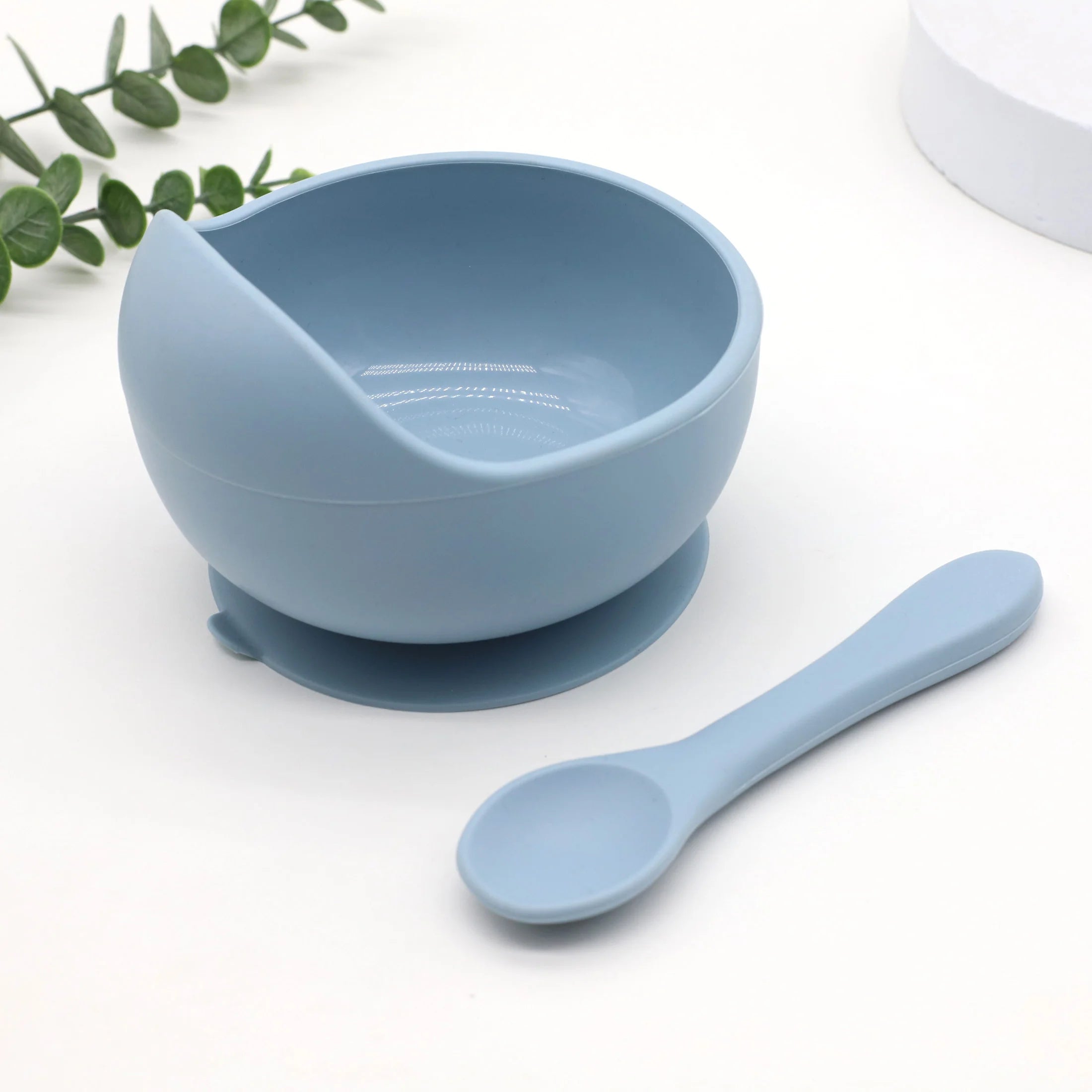 Baby silicone complementary food feeding bowl spoon set with suction cup for strong suction