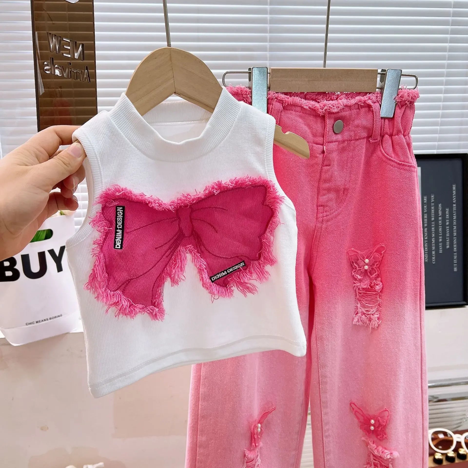 2025 Summer Girls' Clothing Set Fashion Children's Sleeveless Vest Top+ Ripped Pink Jeans Two-piece Set Baby Girls Clothes