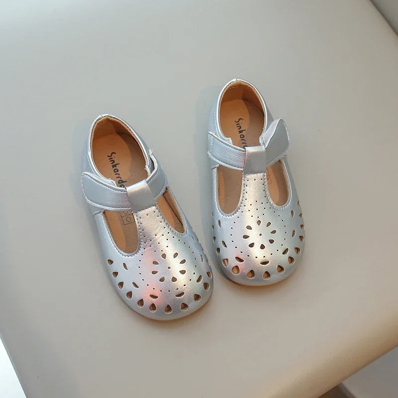 Baby Girls Dress Shoes for Wedding Party Cut-outs Hollow Soft Princess Breathable Kids Leather Flats T-strap 2025 Spring Summer