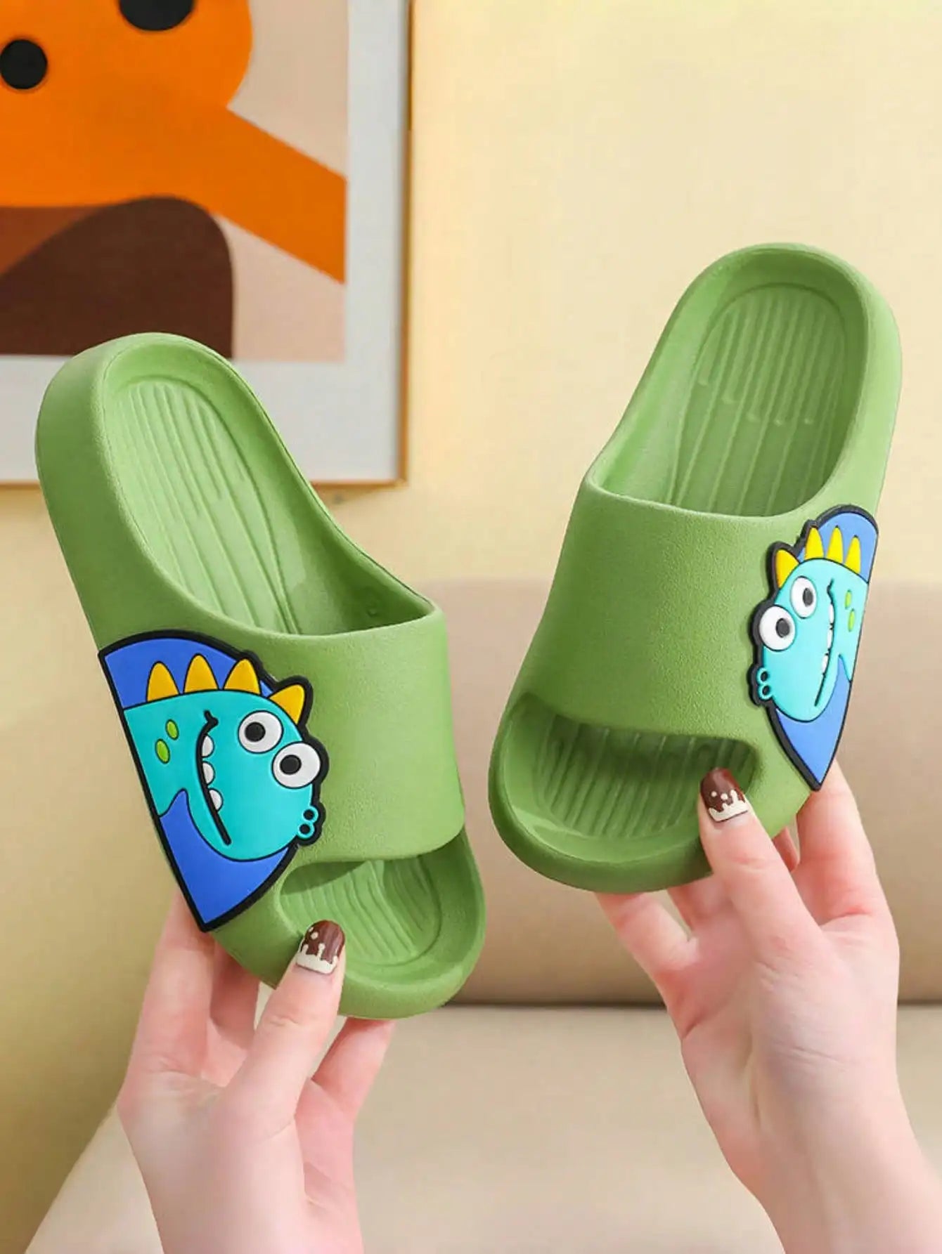 Non-slip soft sole cartoon cute dinosaur sandals for boys/girls bathing at home