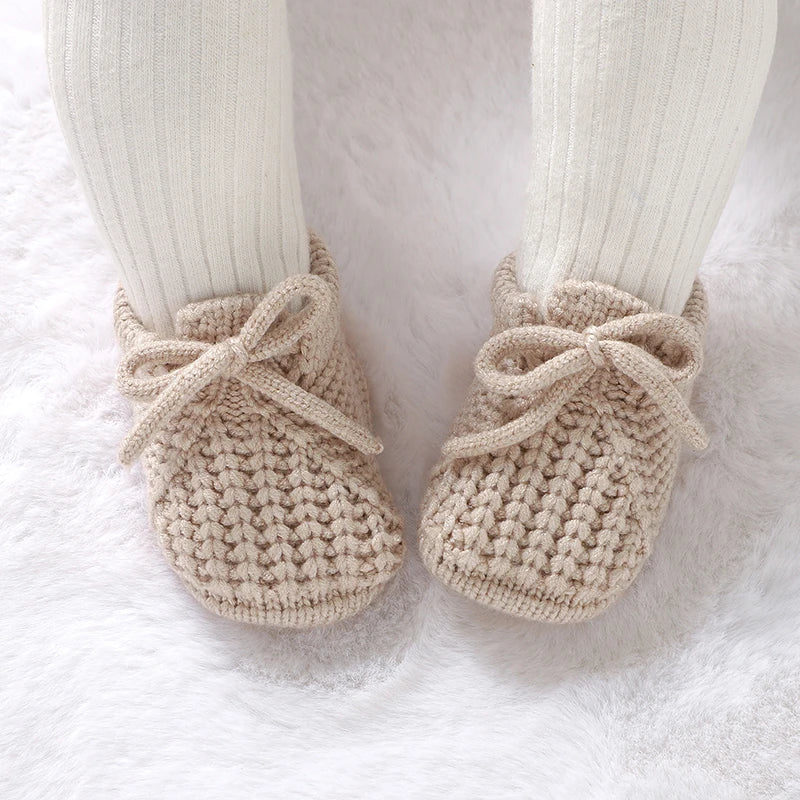 Baby Shoes Knitted Newborn Bed Footwear 0-18M Warm Clothing Accessories Infant Boys Girls First Boots Fashion Solid Toddler Kid