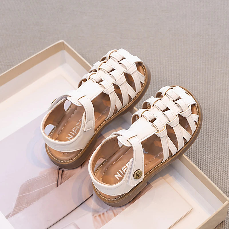 Kids Leather Cage Sandals for Girls 2025 Summer New Toddler Beach Vacation Shoes Non-slip Soft Sole Retro Garden Wedding Flats