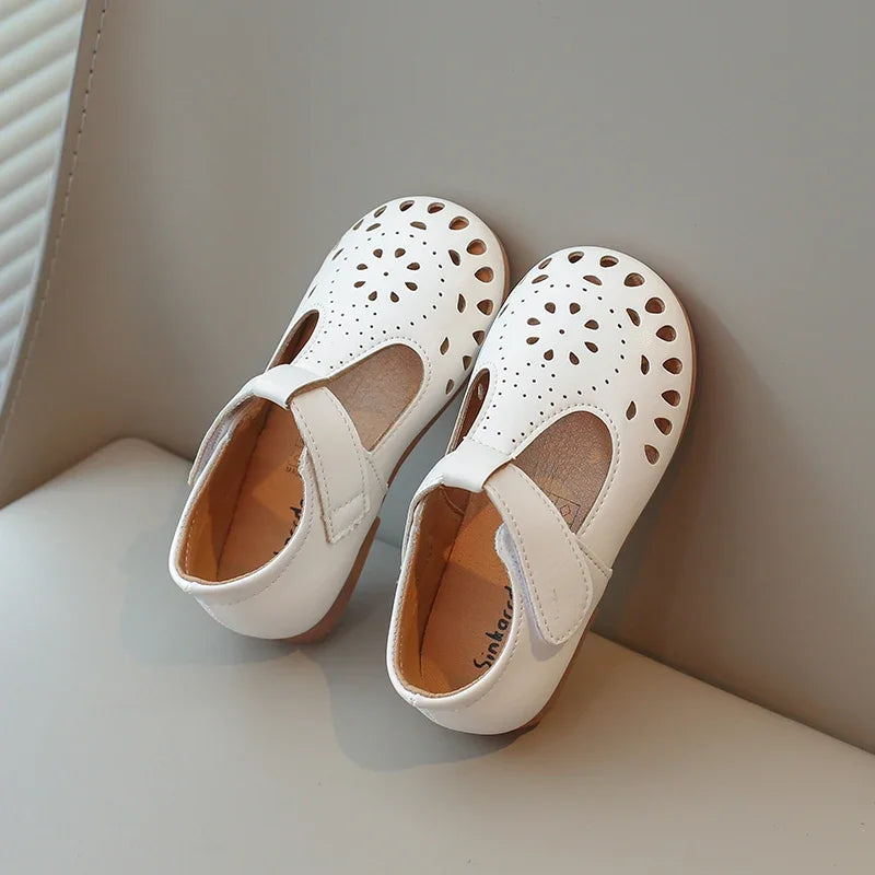 Baby Girls Dress Shoes for Wedding Party Cut-outs Hollow Soft Princess Breathable Kids Leather Flats T-strap 2025 Spring Summer