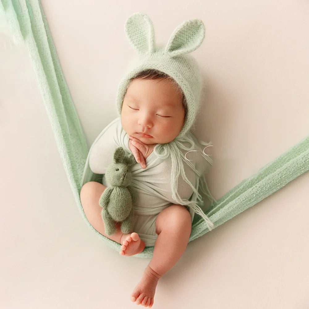 Newborn Photography Props Soft Cotton Stretch Wraps Handmade Knitted Hat Bunny Doll Studio Baby Green Theme Shooting Accessories