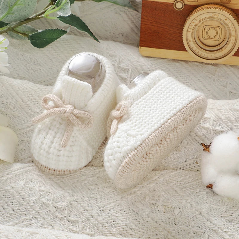 Baby First Walkers Soft Soled Newborn Boys Girls Crib Prewalkers Handmade Knitted Infant Toddler Anti-Slip Footwear Shoes 0-12m