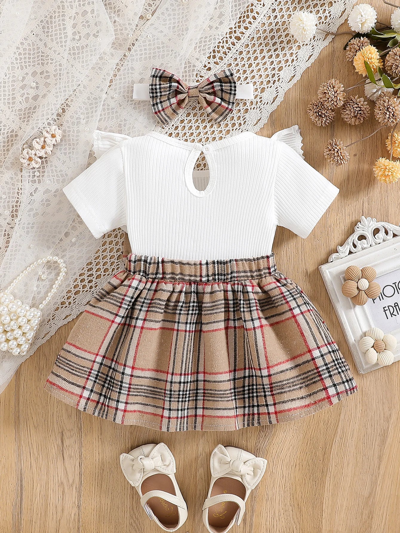 Baby Girl Summer Fashion Cute Casual Round Neck Ruffle Lace Decoration Short Sleeved Waist Large Bow Plaid Splicing Design