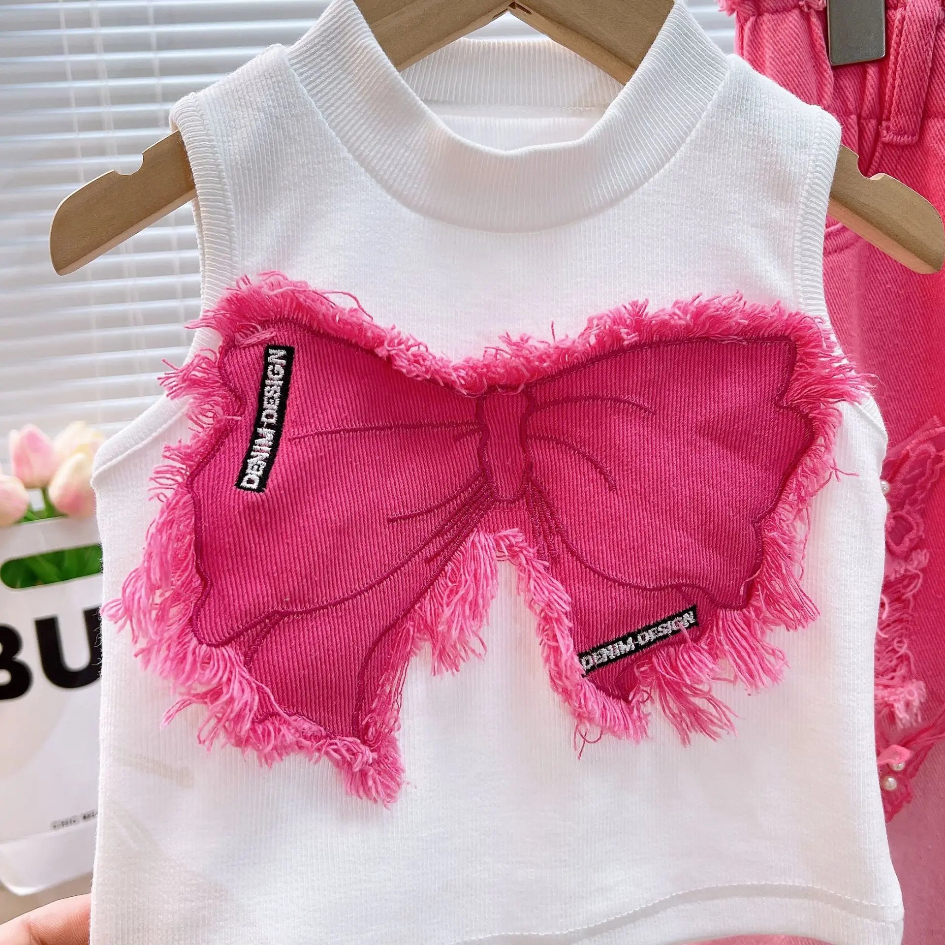 2025 Summer Girls' Clothing Set Fashion Children's Sleeveless Vest Top+ Ripped Pink Jeans Two-piece Set Baby Girls Clothes