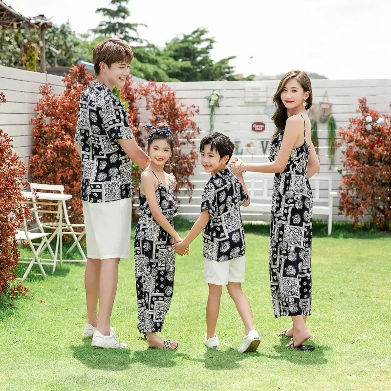 Print Family Parent Child Overall Matching Outfits Father Mother and DaughterSon Clothing Holiday Clothes Mommy Me Jumpsuit Dad