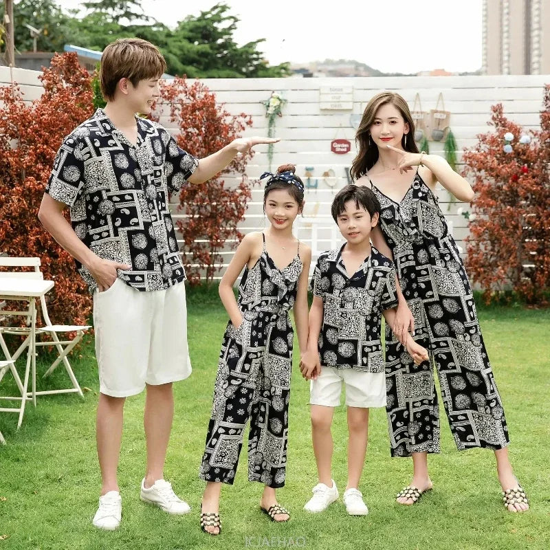 Print Family Parent Child Overall Matching Outfits Father Mother and DaughterSon Clothing Holiday Clothes Mommy Me Jumpsuit Dad