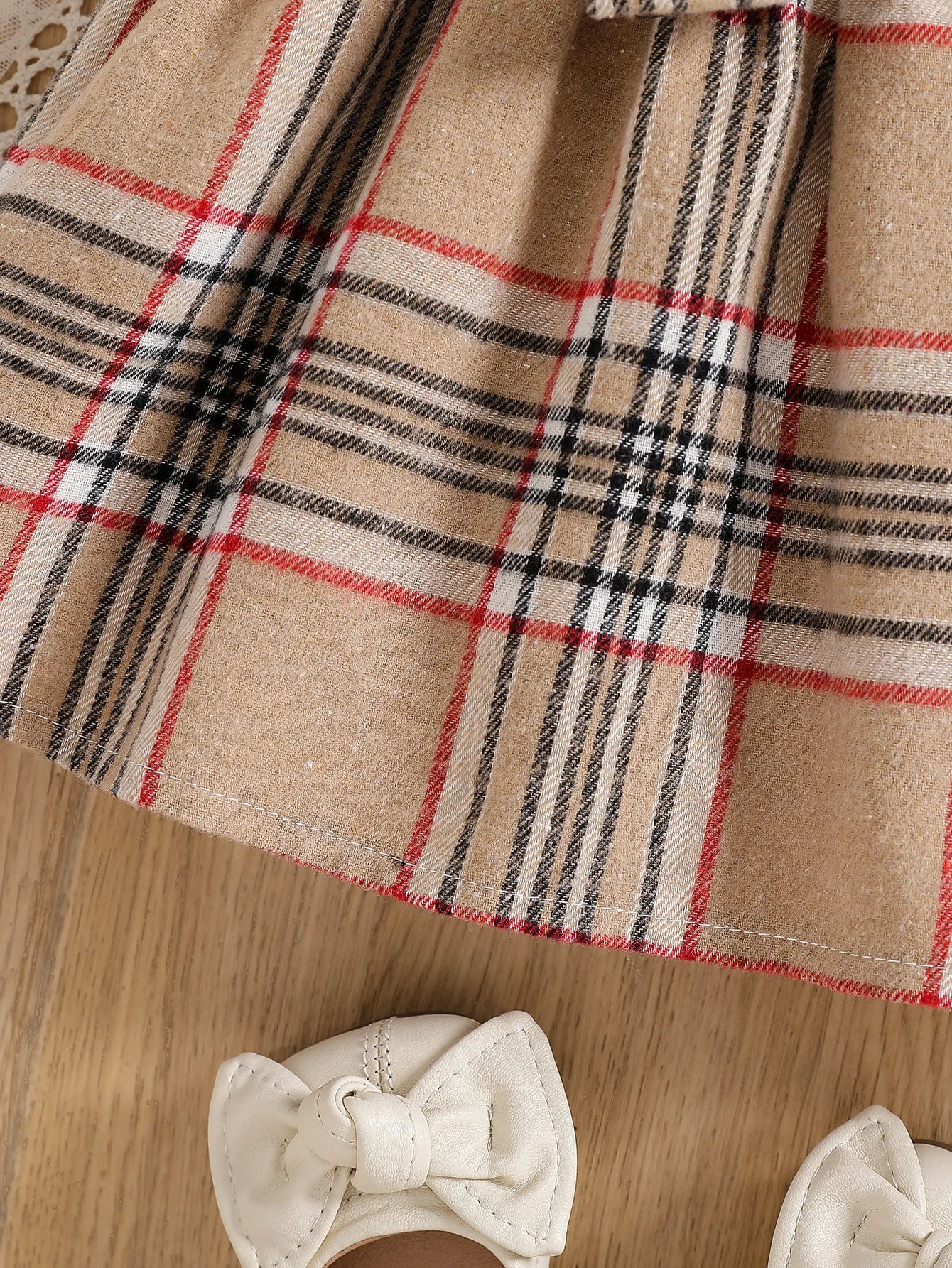 Baby Girl Summer Fashion Cute Casual Round Neck Ruffle Lace Decoration Short Sleeved Waist Large Bow Plaid Splicing Design