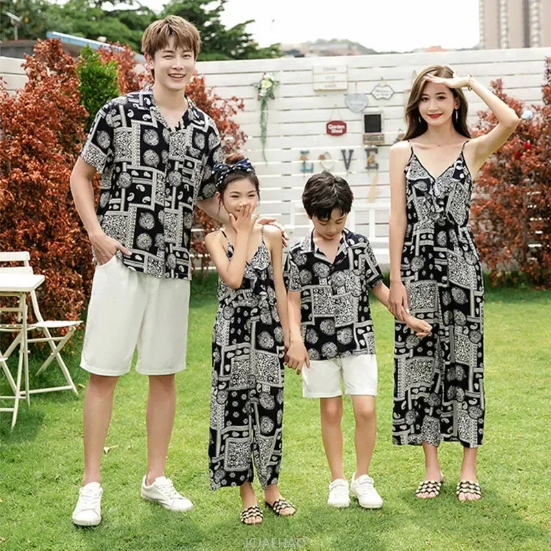 Print Family Parent Child Overall Matching Outfits Father Mother and DaughterSon Clothing Holiday Clothes Mommy Me Jumpsuit Dad